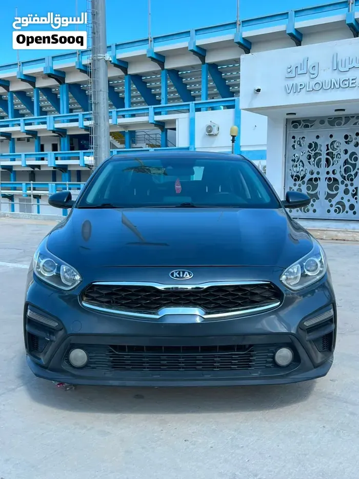 Kia Forte 2020 photo 2
