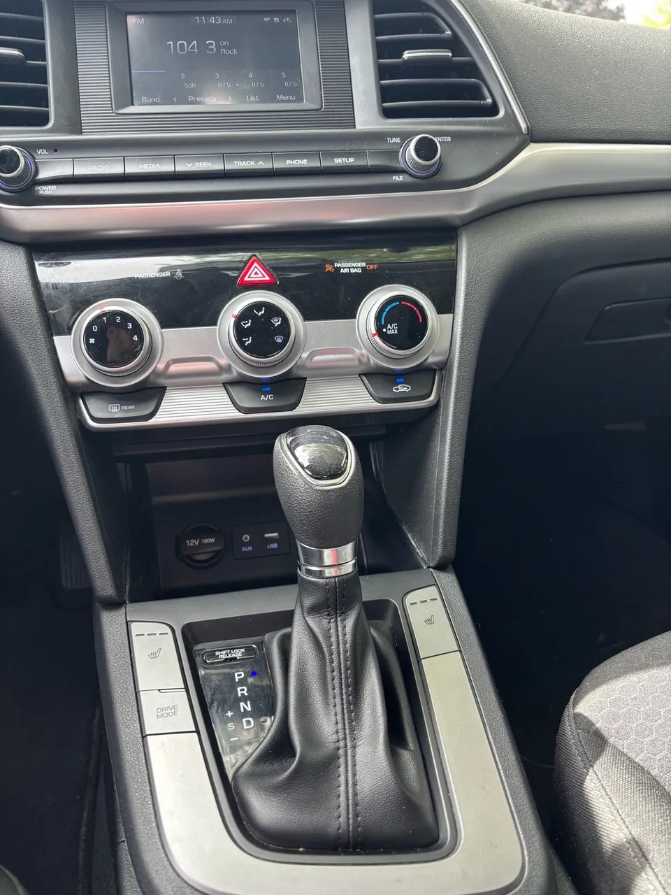 Hyundai Elantra 2020 photo 4