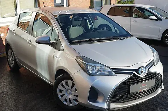 Toyota Yaris 2016 photo 4