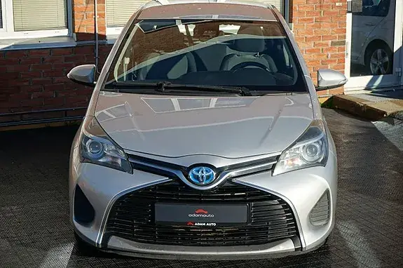 Toyota Yaris 2016 photo 5