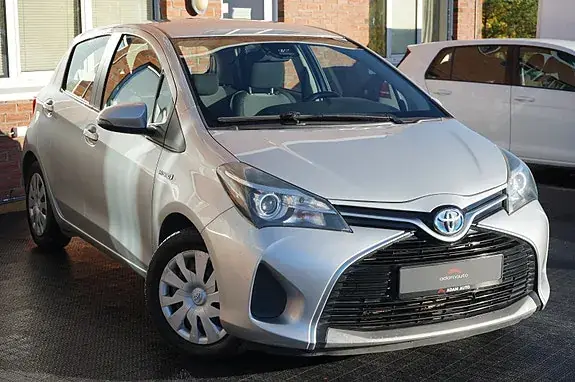 Toyota Yaris 2016 photo 3