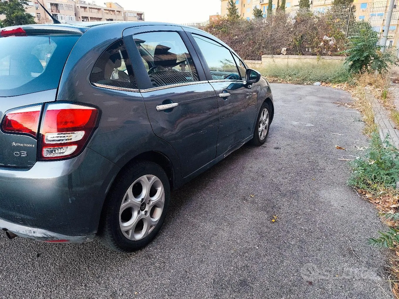 Citroen C3 2015 photo 3