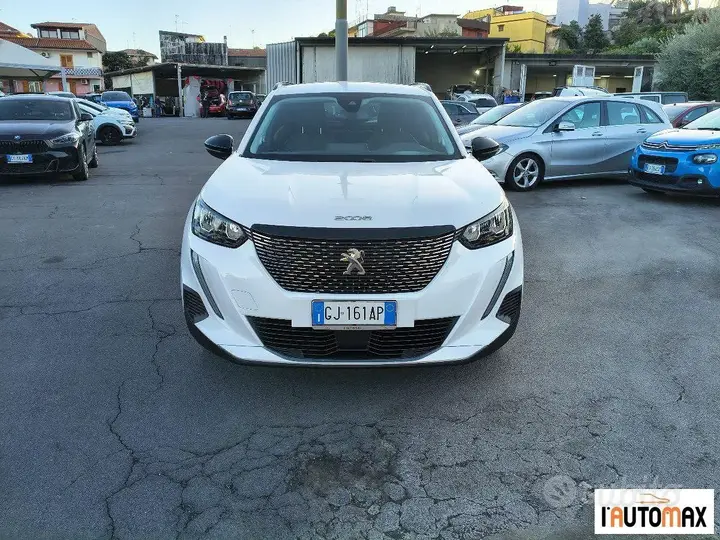 Peugeot 2008 2022 photo 2