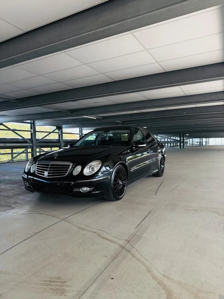 Mercedes-Benz E 500
