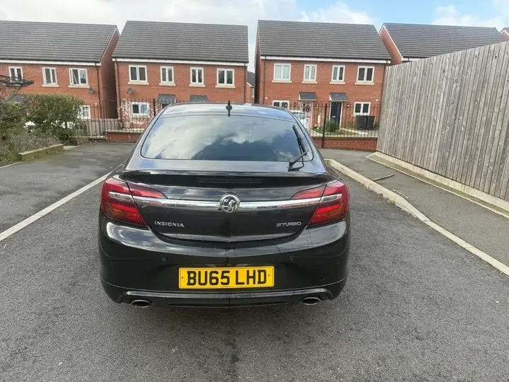 Vauxhall Insignia 2015 photo 4