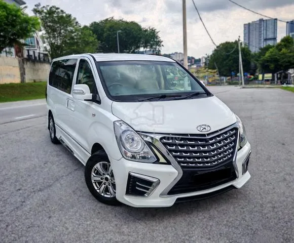 Hyundai Grand Starex