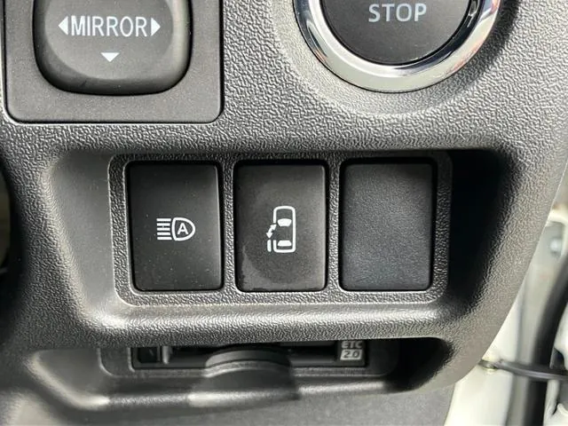 Toyota Hiace Wagon 2019 photo 2