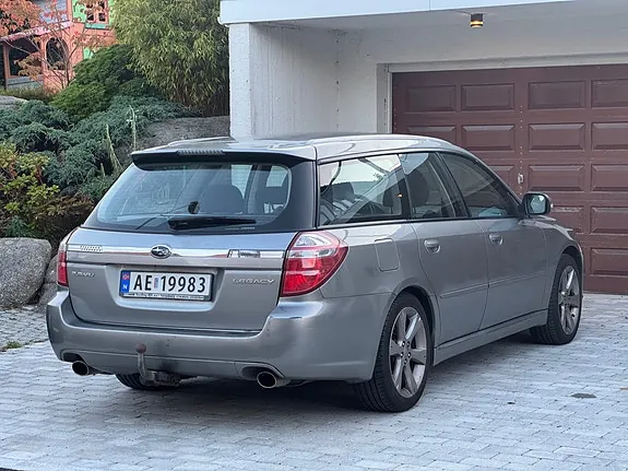 Subaru Legacy 2007 photo 2