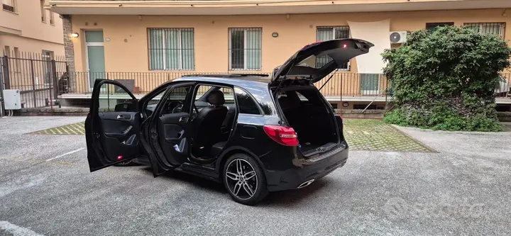 Mercedes-Benz B-Class 2017 photo 4