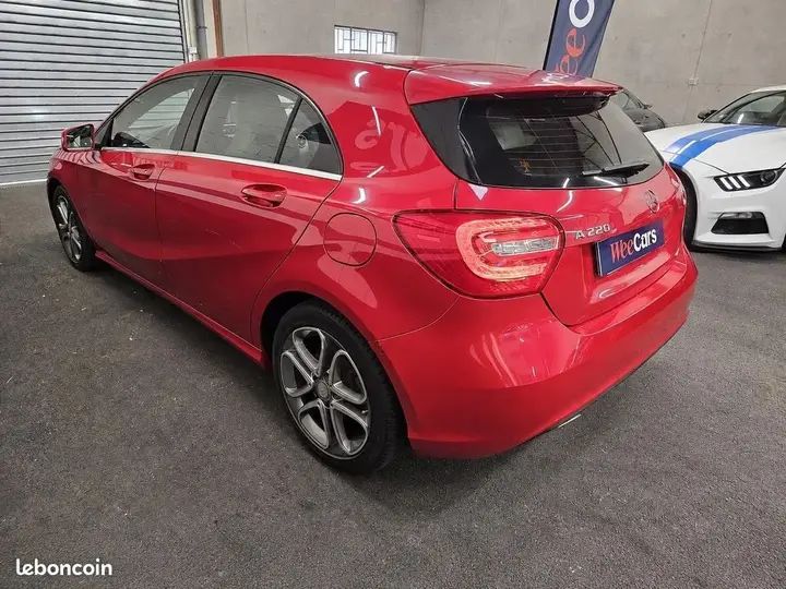 Mercedes-Benz A-Class 2014 photo 4