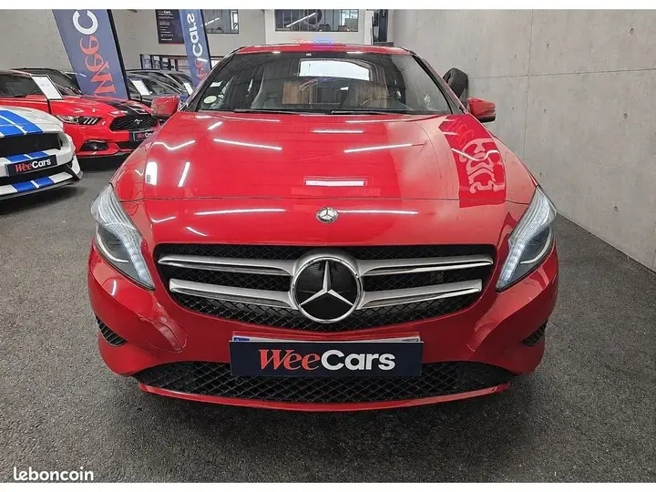 Mercedes-Benz A-Class 2014 photo 2