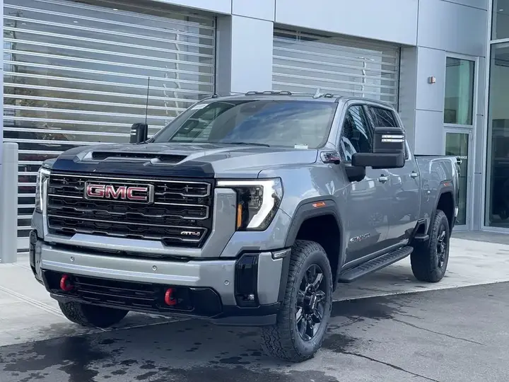 GMC Sierra 3500Hd 2026 photo 4