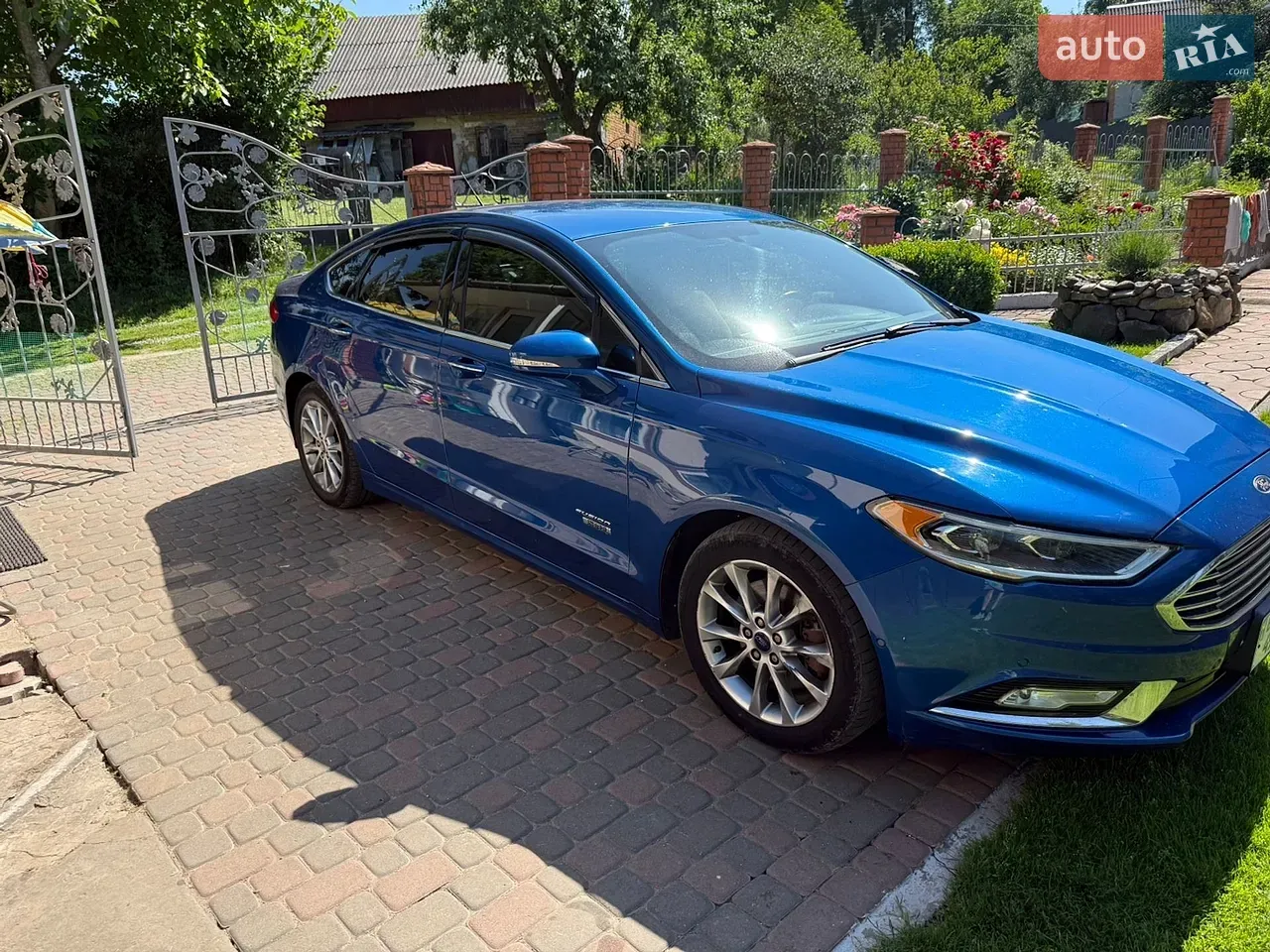 Ford Fusion 2016 photo 4