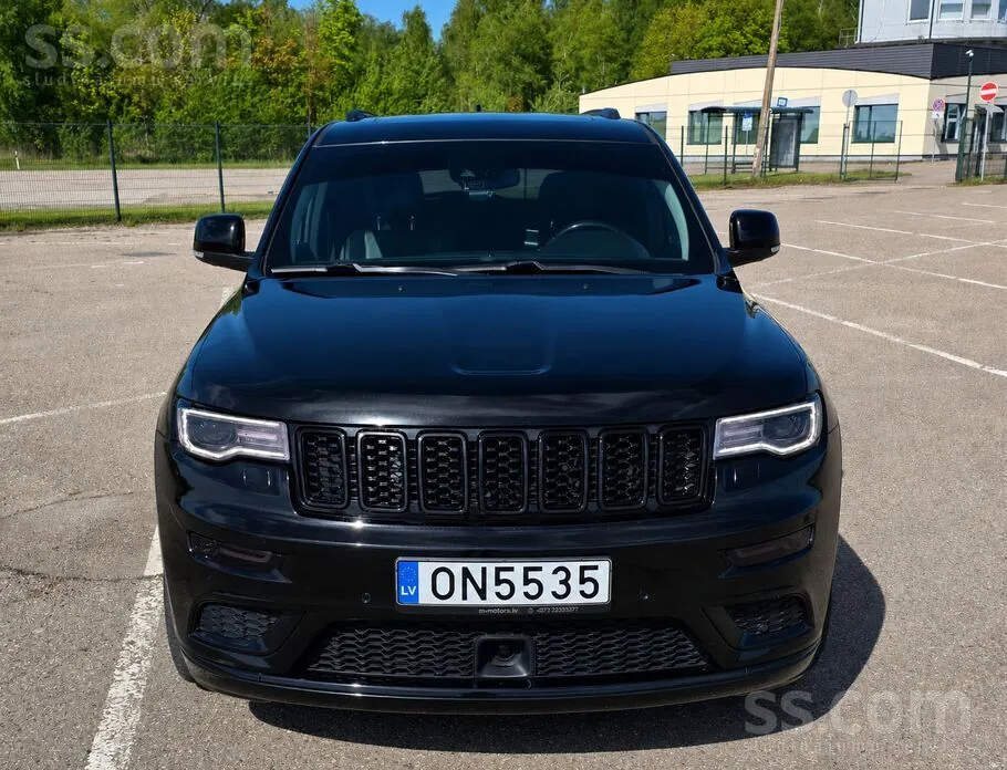 Jeep Grand Cherokee 2019 photo 2