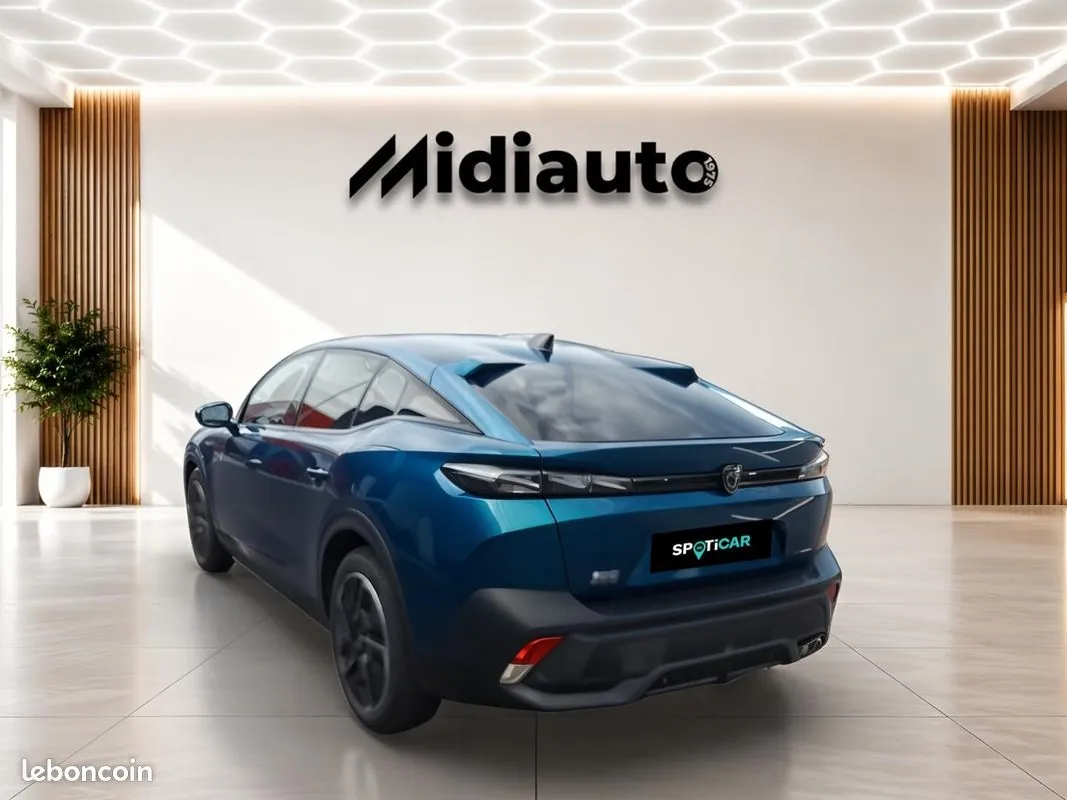Peugeot 408 2023 photo 3