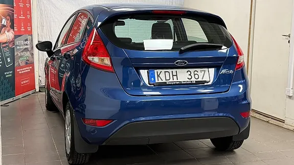 Ford Fiesta 2010 photo 4