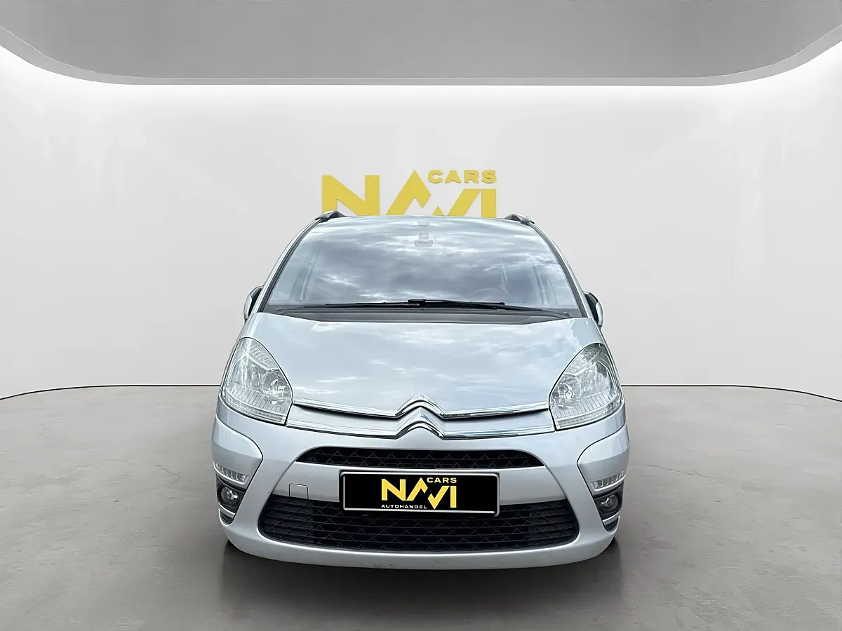 Citroen Grand C4 Picasso 2012 photo 2
