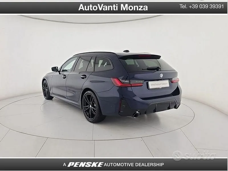 BMW 3 Series 2023 photo 4
