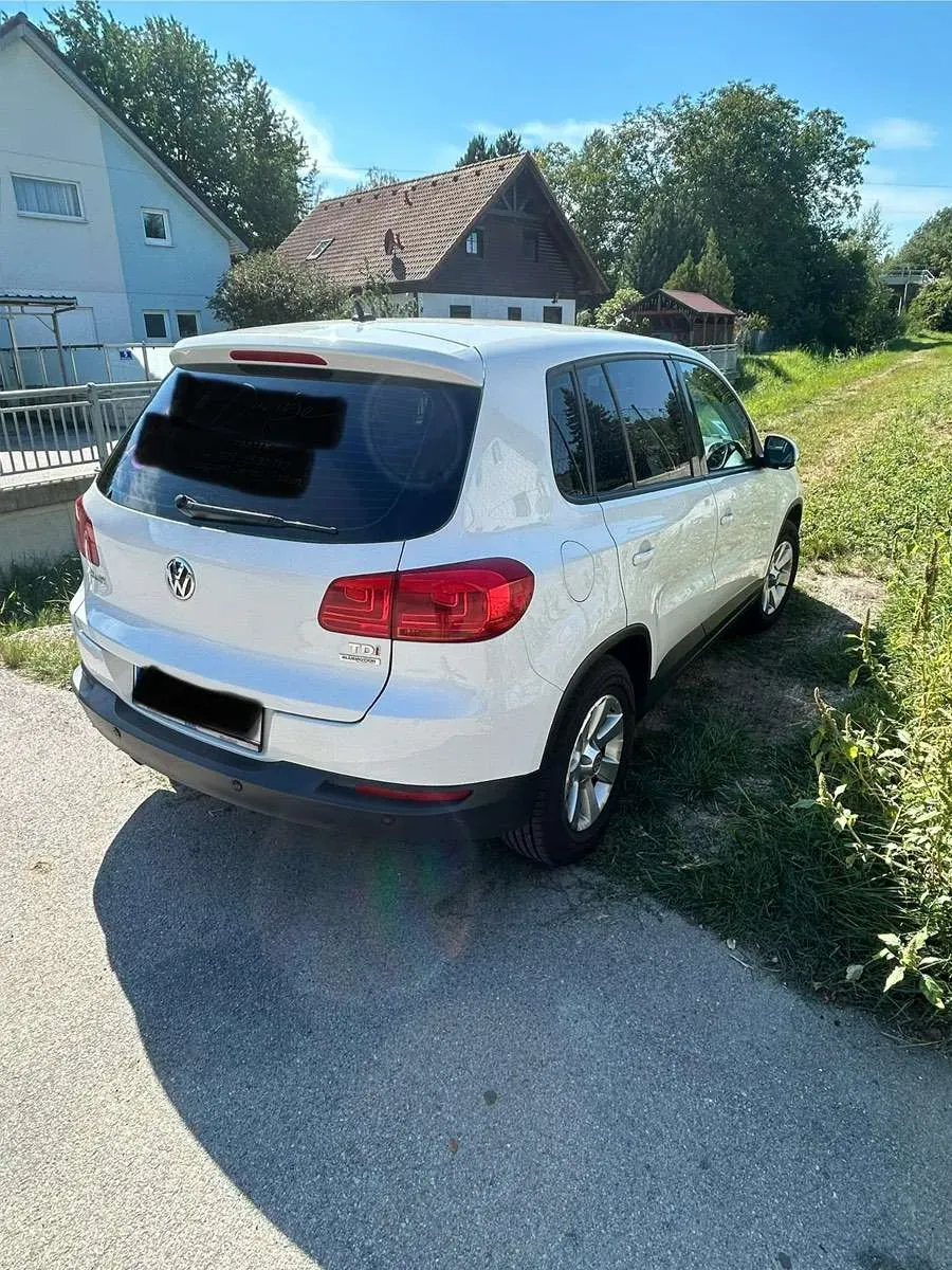 Volkswagen Tiguan 2012 photo 3