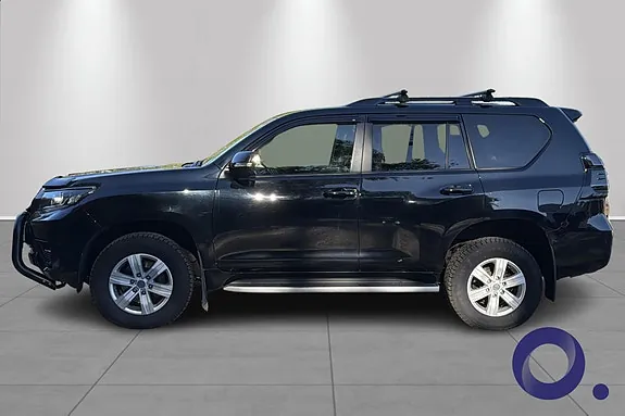 Toyota Land Cruiser 2022 photo 2