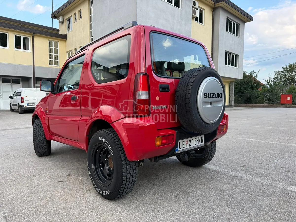 Suzuki Jimny 2008 photo 4