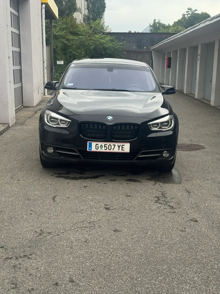 BMW 5 Series 2016 photo 3