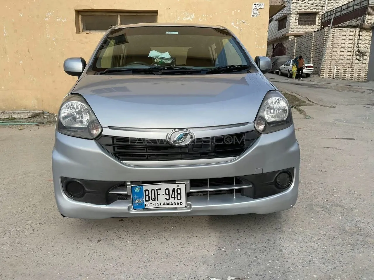 Daihatsu Mira