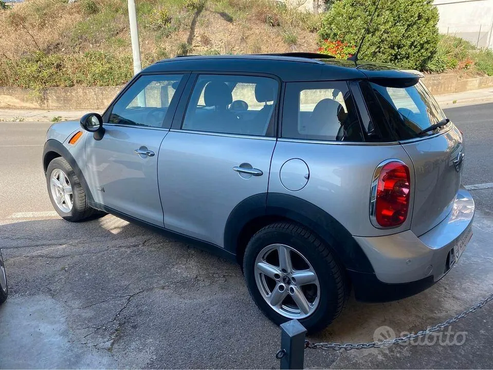 Mini Countryman 2011 photo 3