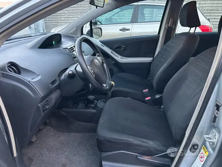 Toyota Yaris 2006 photo 5