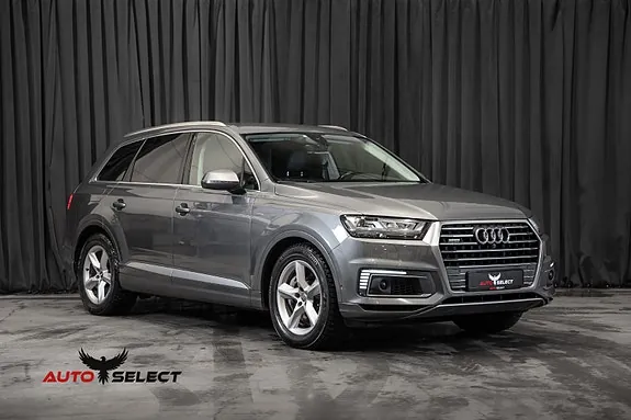Audi Q7 2017 photo 4