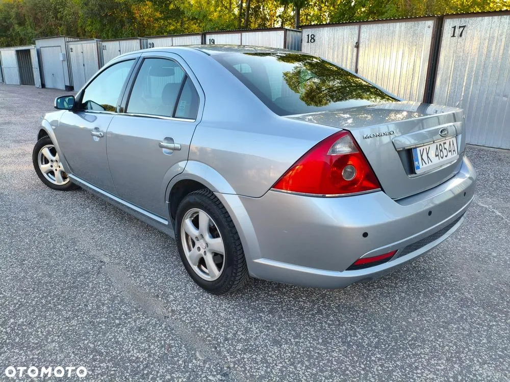 Ford Mondeo 2004 photo 2