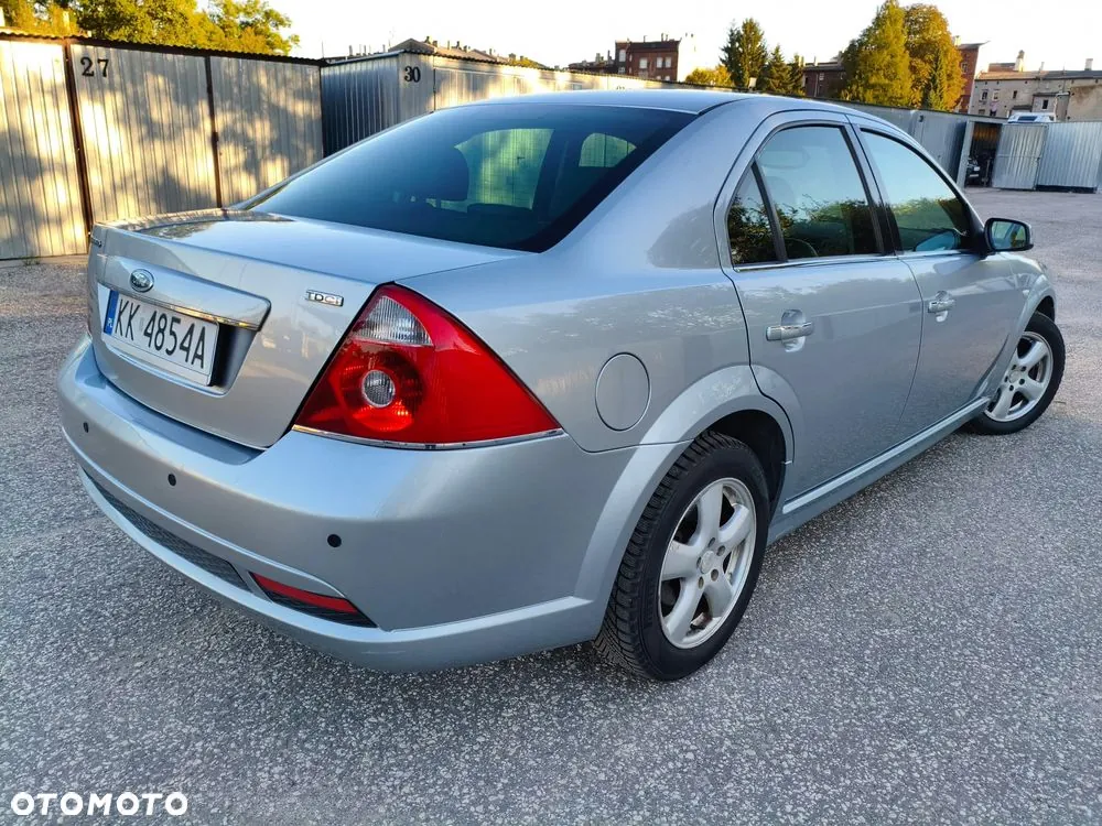 Ford Mondeo 2004 photo 3