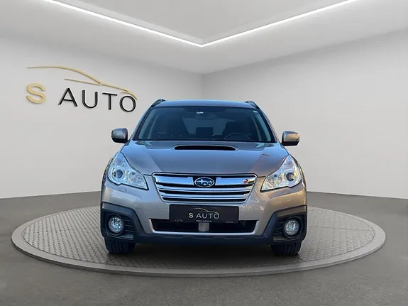 Subaru Outback 2015 photo 2