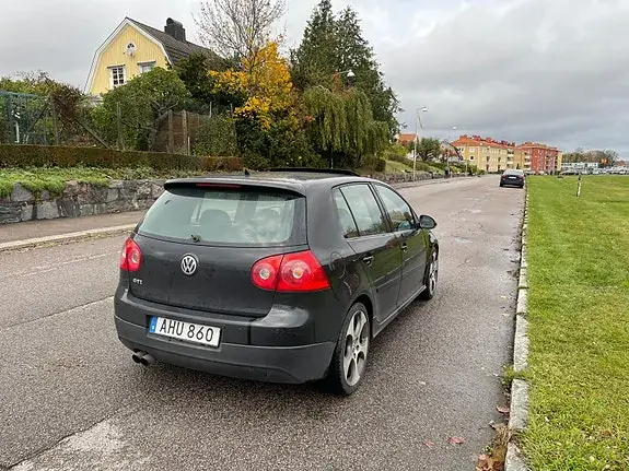 Volkswagen Golf 5 2009 photo 3