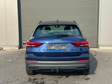 Audi Q3 2022 photo 3