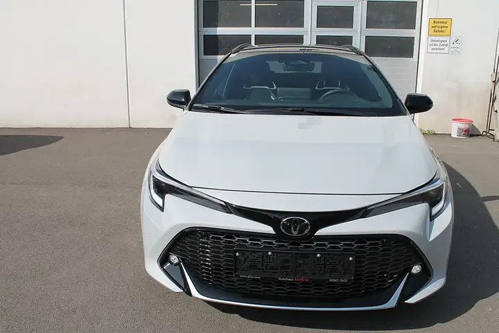 Toyota Corolla photo 3
