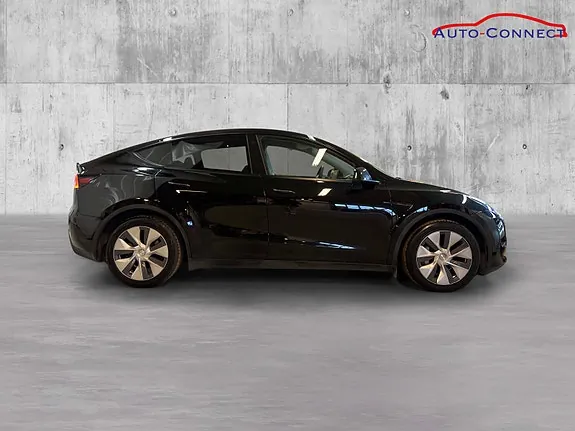 Tesla Model Y 2024 photo 5