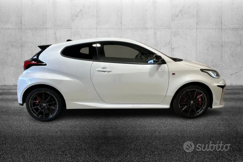 Toyota Yaris 2021 photo 5