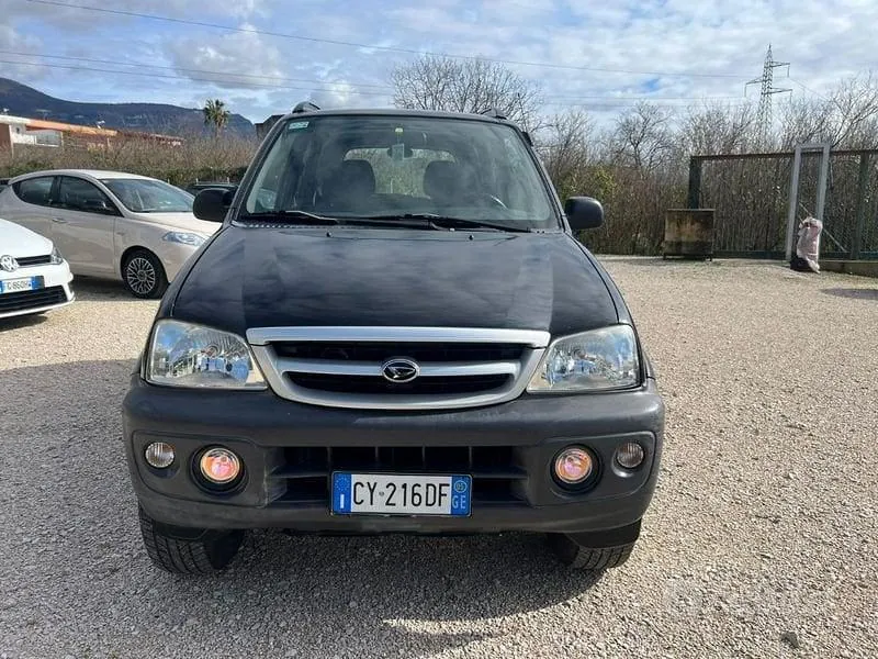 Daihatsu Terios 2005 photo 2