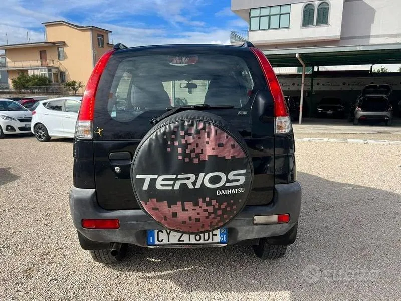 Daihatsu Terios 2005 photo 4