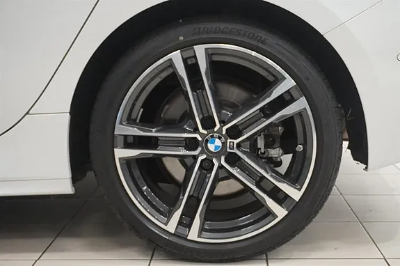 BMW 120D 2024 photo 5