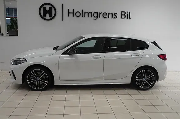 BMW 120D 2024 photo 3