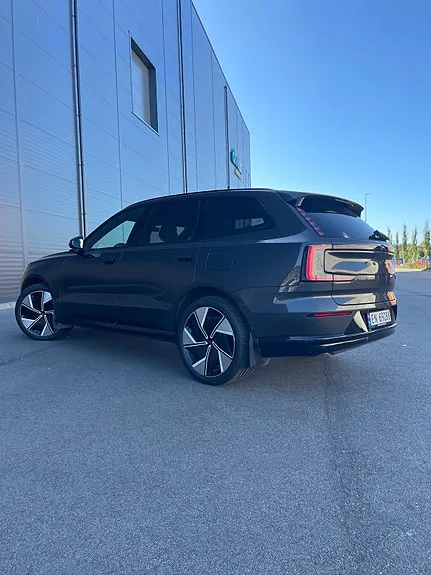 Volvo Ex90 2025 photo 4