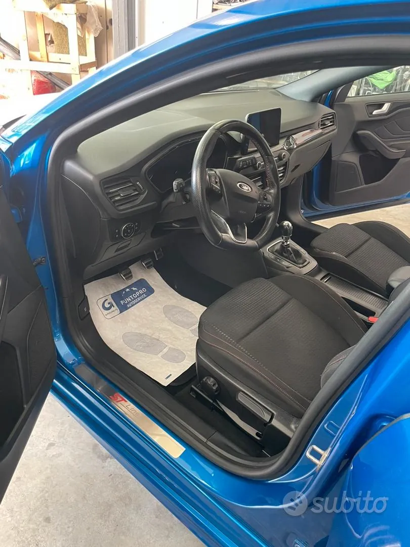Ford Focus 2020 photo 5