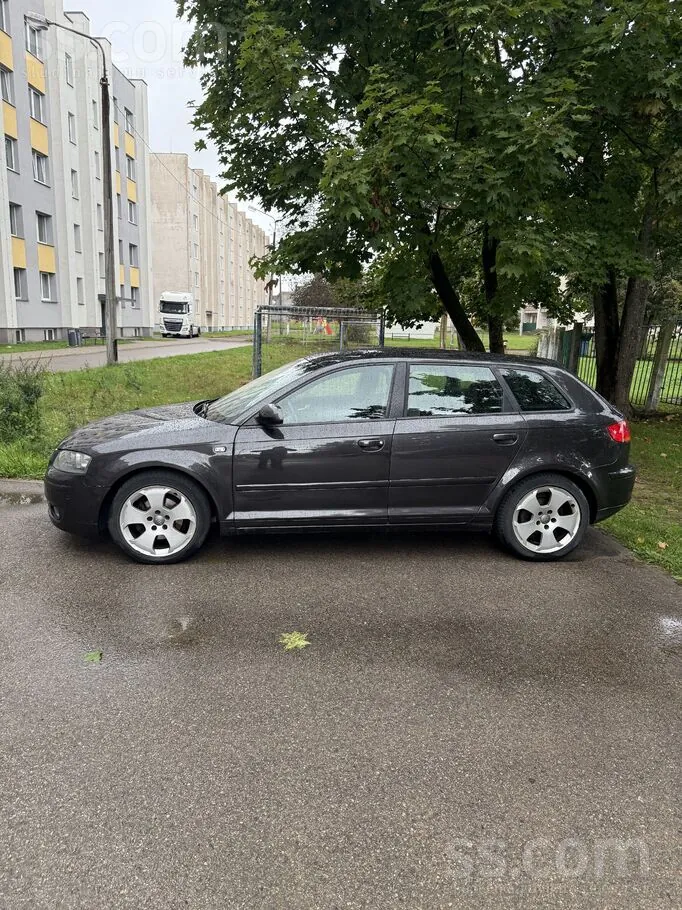 Audi A3 2005 photo 2