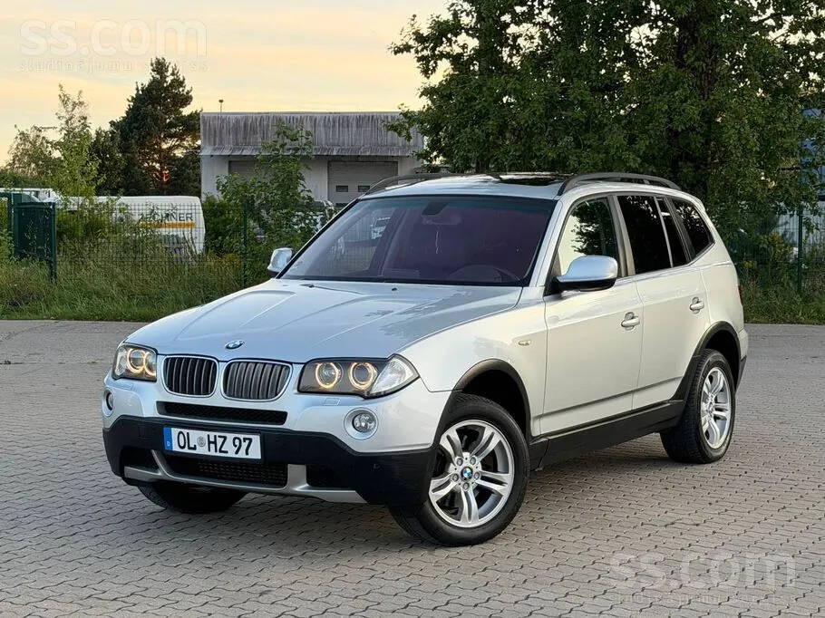 BMW X3 2010 photo 4