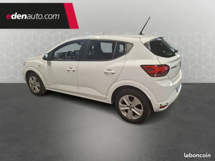 Dacia Sandero 2022 photo 3