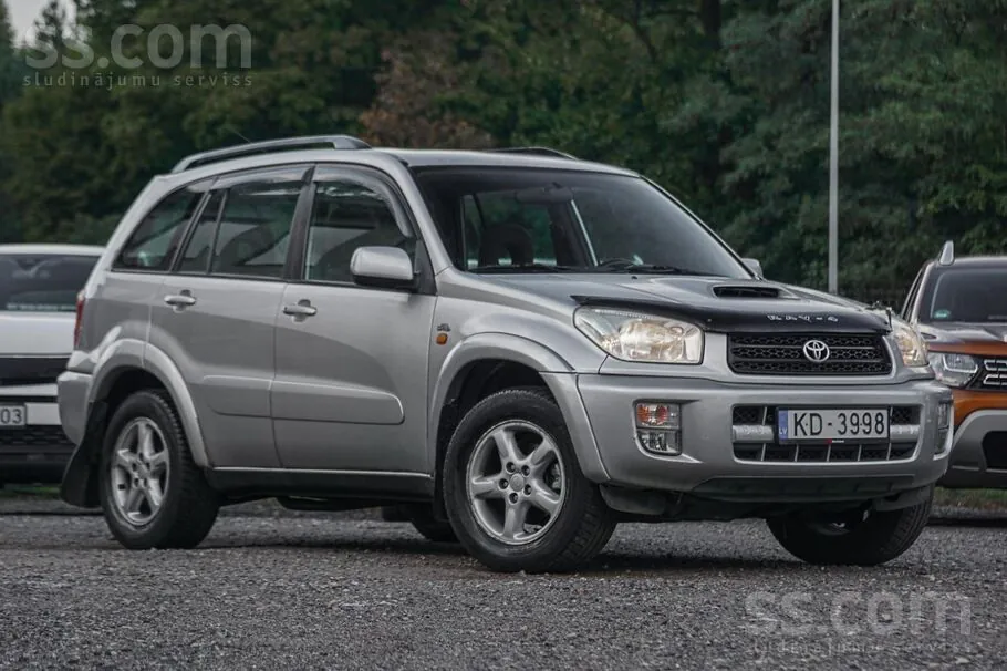 Toyota Rav4 2003 photo 2