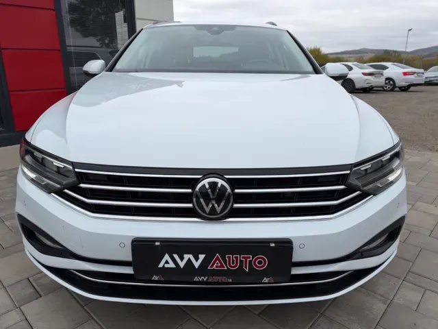 Volkswagen Passat Variant 2022 photo 2