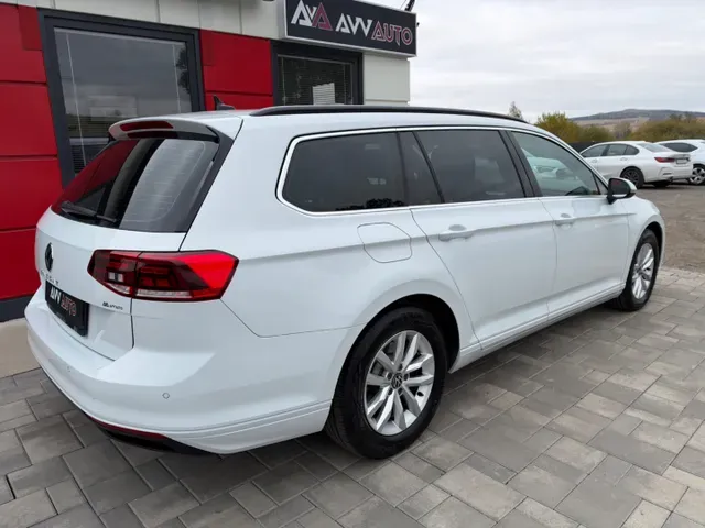 Volkswagen Passat Variant 2022 photo 4